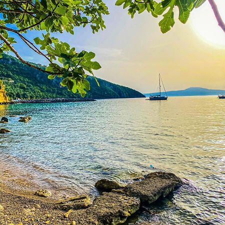 Appartamento Poseidon'S Bayview Kitriaí Esterno foto