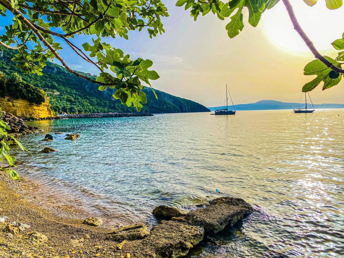 Appartamento Poseidon'S Bayview Kitriaí Esterno foto